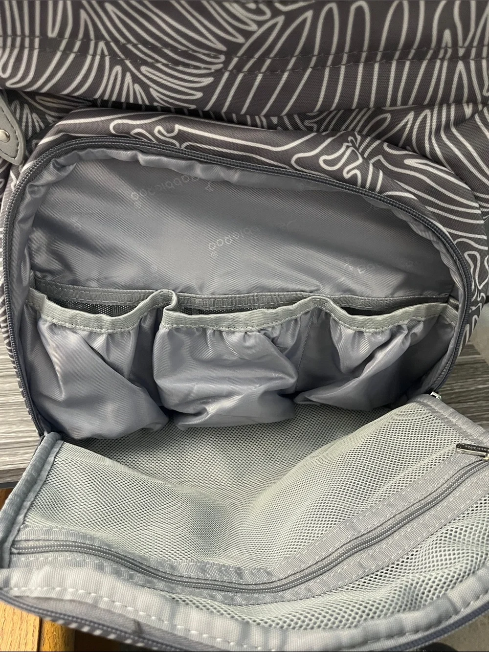 BabbleRoo light grey and white diaper bag